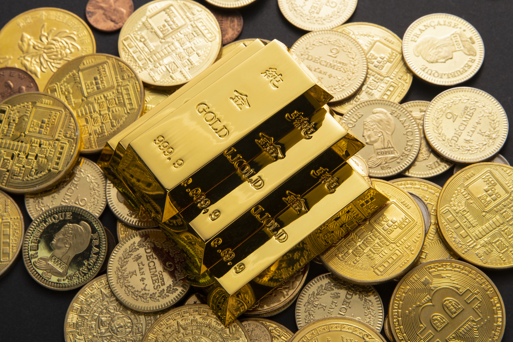 closeup-shot-pile-shiny-gold-coins-bars-1.jpg